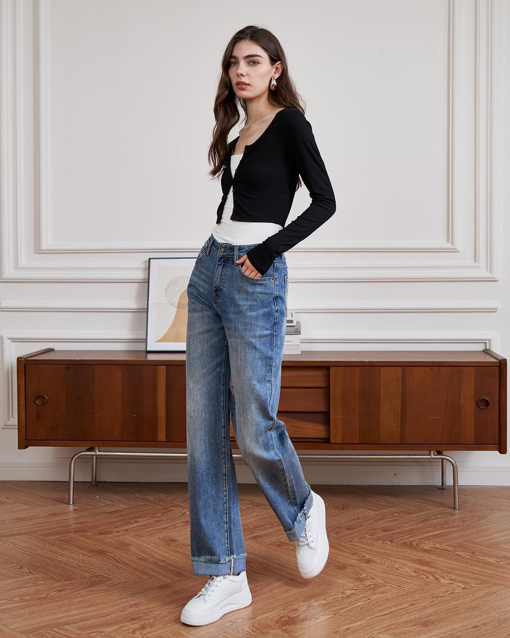 Trendy High-Waist Jeans