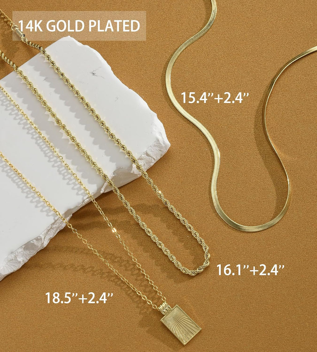 Elegant Layered Gold Necklaces